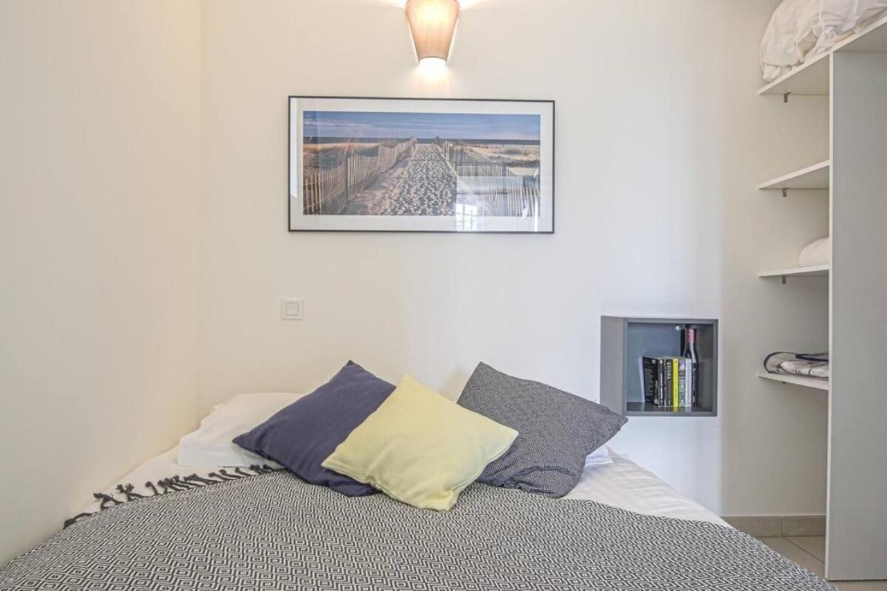 Appartement De Charme Dans Un Chateau A 5 Min D'Honfleur Gonneville-sur-Honfleur Bagian luar foto