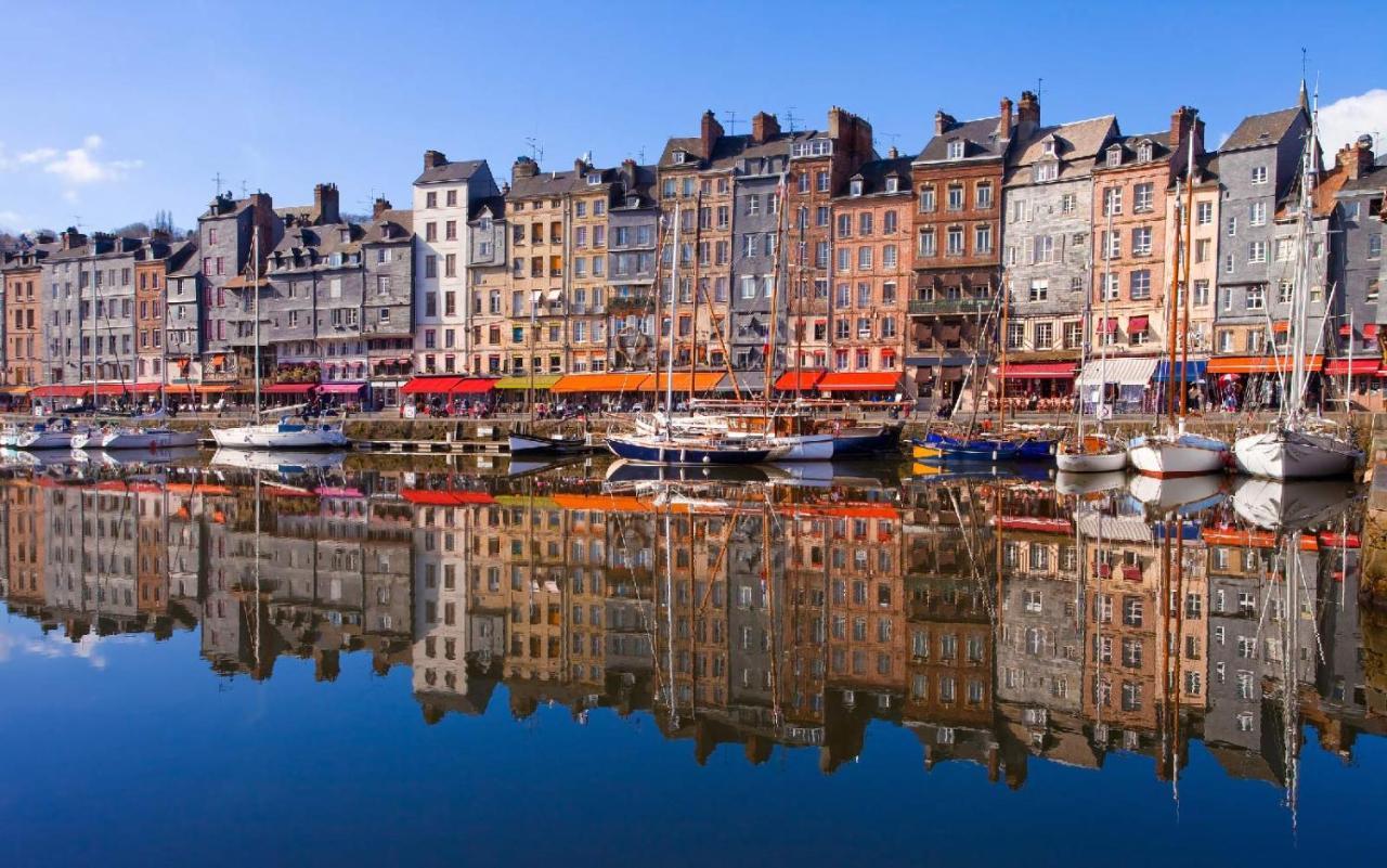 Appartement De Charme Dans Un Chateau A 5 Min D'Honfleur Gonneville-sur-Honfleur Bagian luar foto